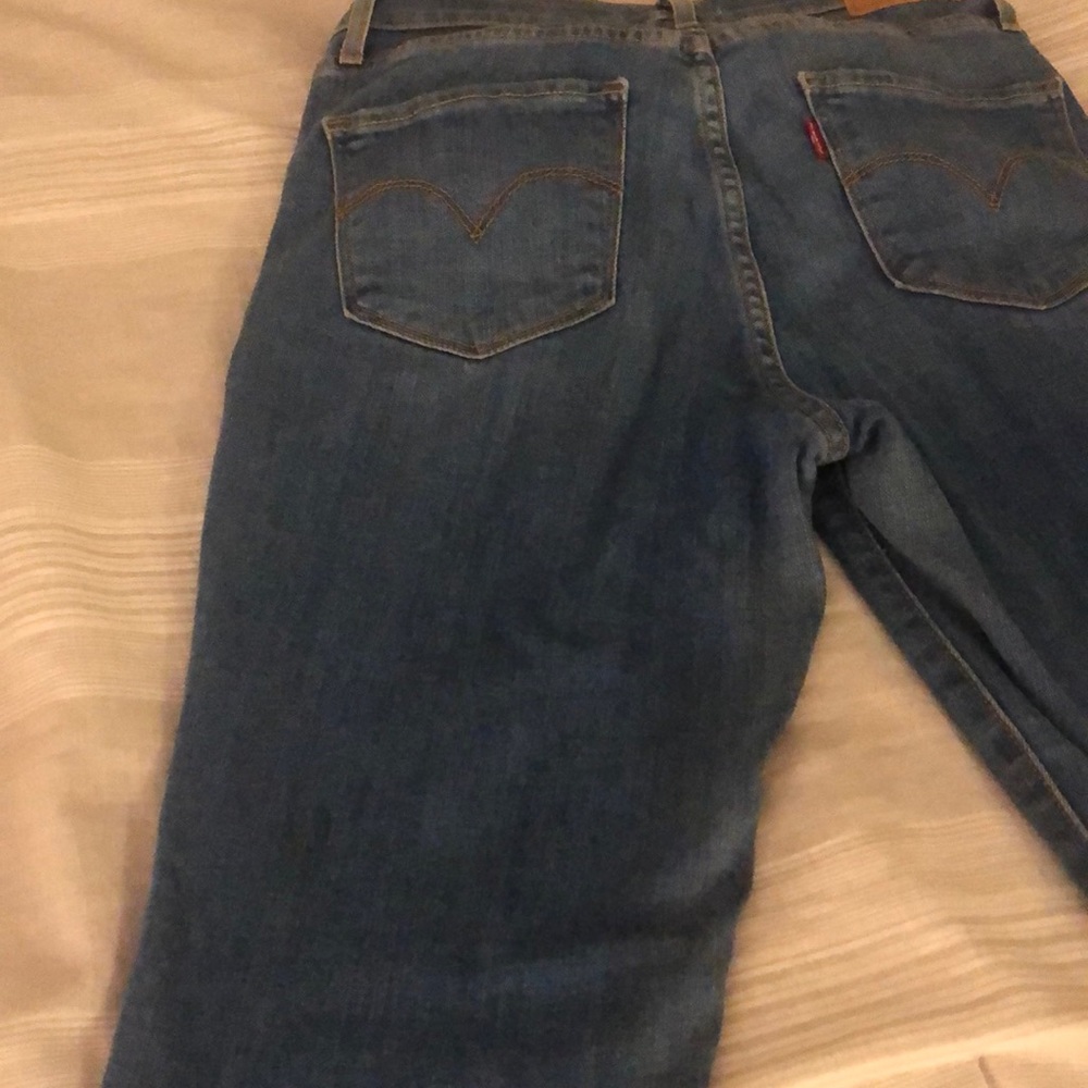 Levi’s 721 High Rise Skinny - Picture 6 of 6
